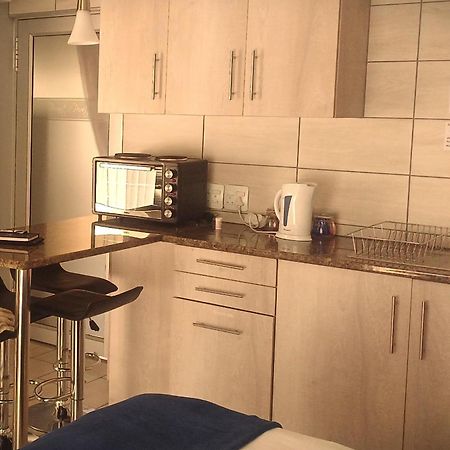 Ceelee'S Place Bloemfontein Eksteriør billede